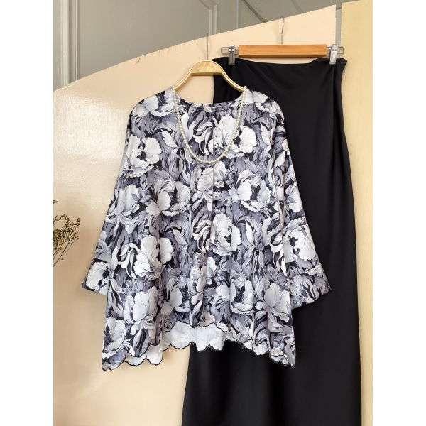 Sumayya Satin Top - Purple / Grey / Black